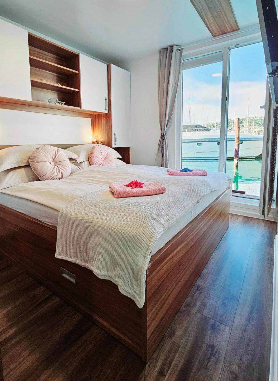 Floating Sea House - Vital Lux ポルトローシュ エクステリア 写真
