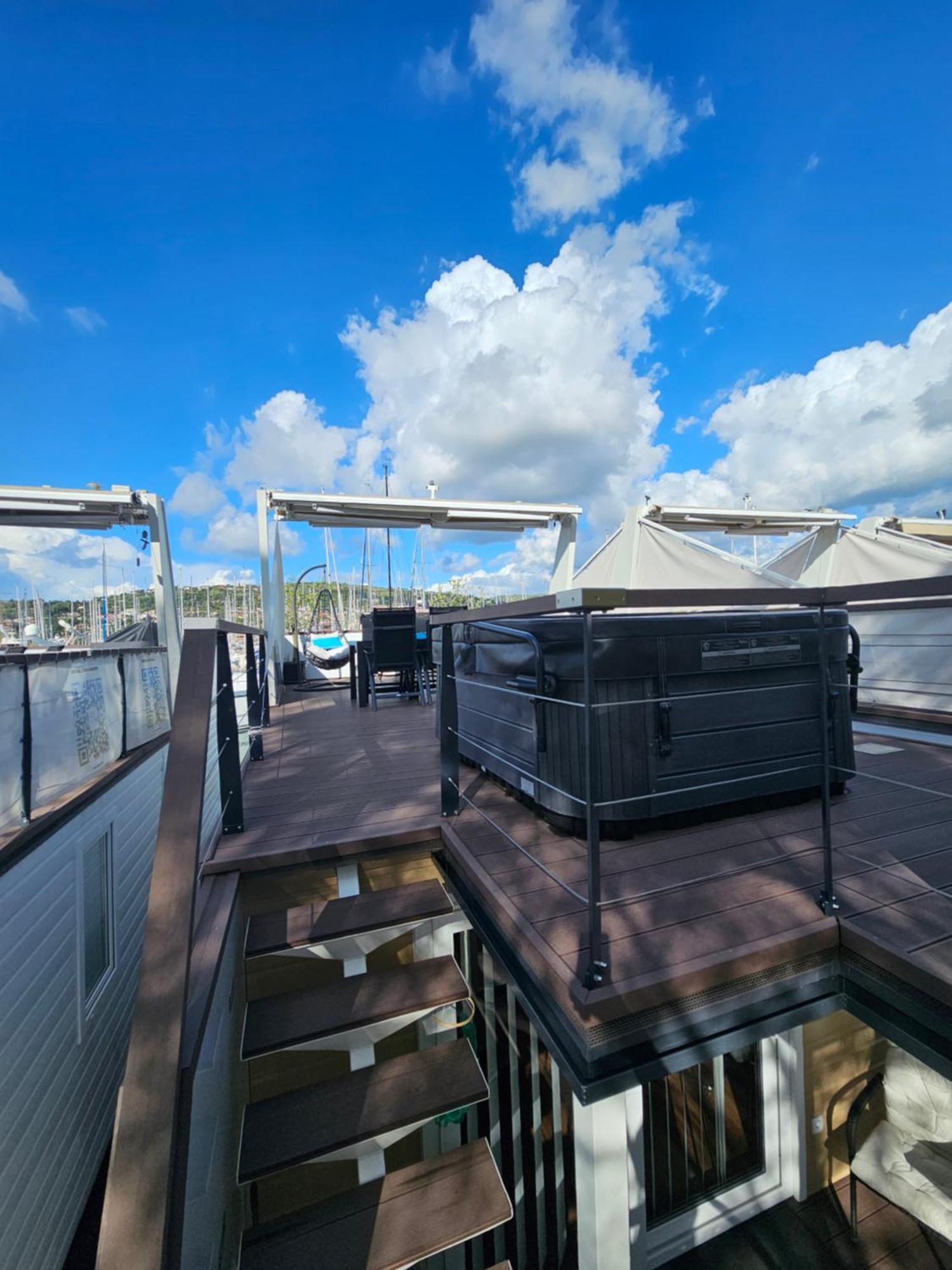 Floating Sea House - Vital Lux ポルトローシュ エクステリア 写真